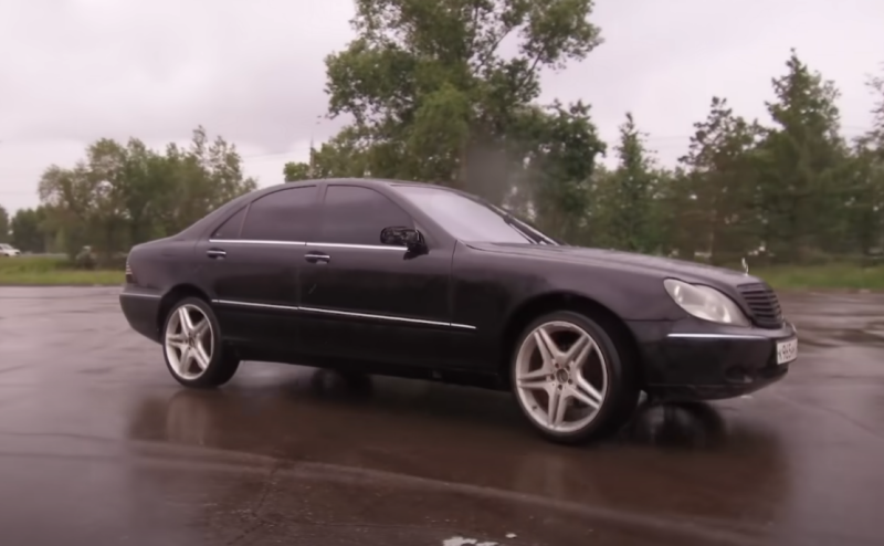 Mercedes-Benz S-Class W220 – некогда роскошный премиум теперь доступен
