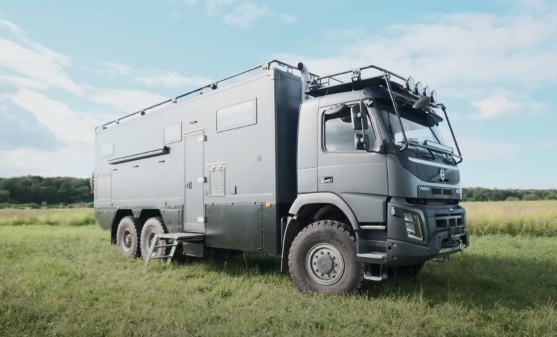 Motorhome on the chassis of an all-wheel drive Volvo truck - expensive and rich