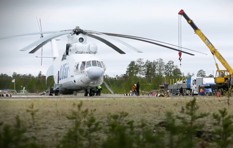 تعد المروحية السوفيتية "الوحش" Mi-26 أكبر مروحية واسعة النطاق في العالم