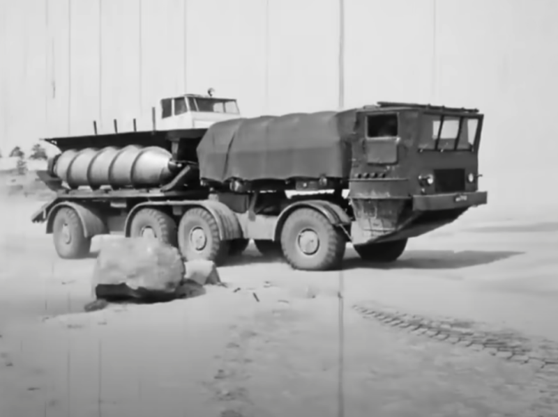 소련에서 제작된 가장 희귀한 전 지형 차량 - 오늘날까지 살아남지 못했습니다.