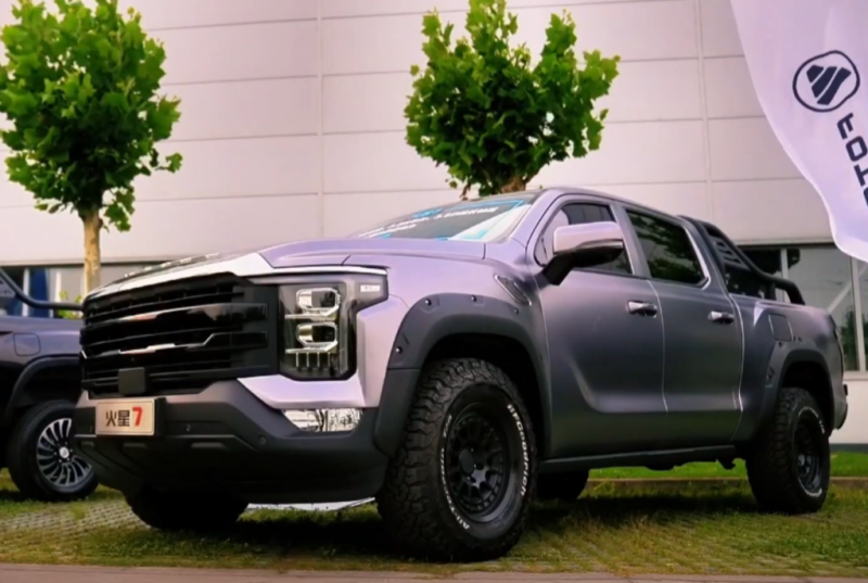 A stylish pickup truck from Foton has appeared in Russia - outwardly it is a copy of the Ford F-150