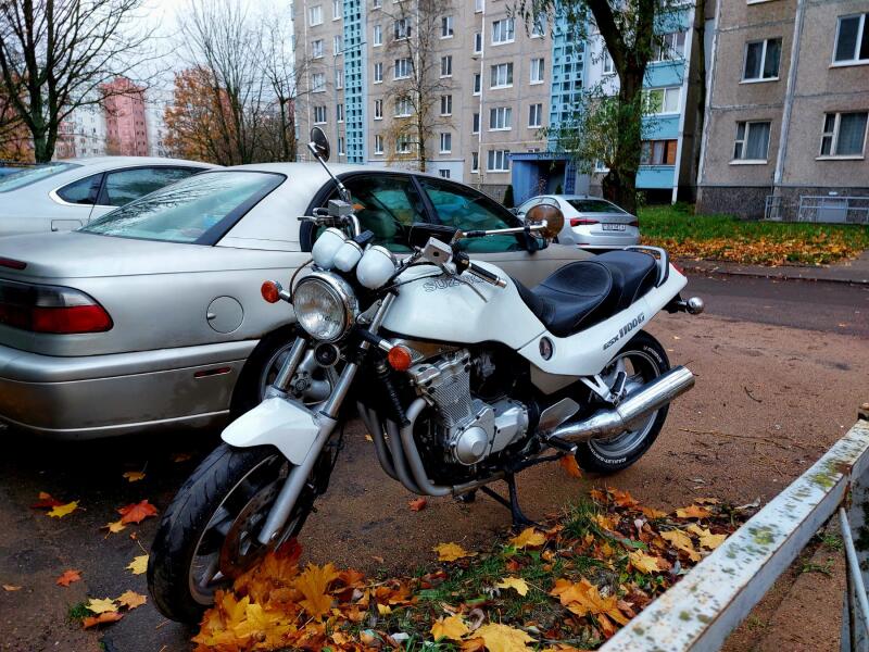 Motosiklet Suzuki GSX 1100G – Klasik tasarımda “Jixer”