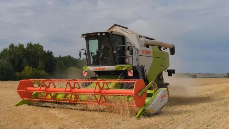 CLAAS Dominator 370: a combine harvester destined to be a hit