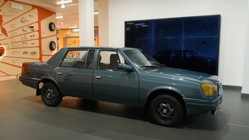 Moskvich-2142 “Ivan Kalita” - the most luxurious car in the history of the plant
