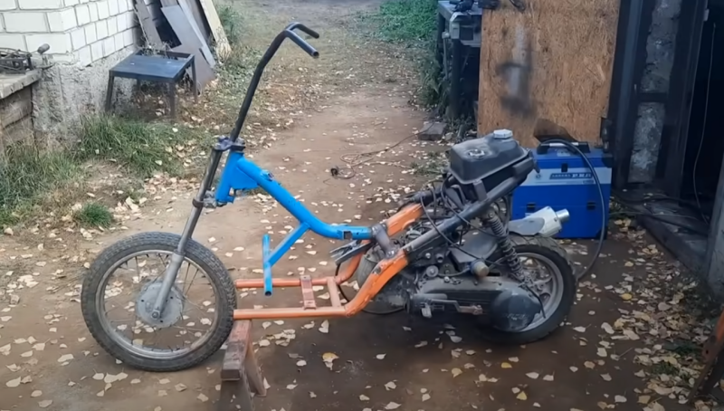 Güvenilir bir mopete ihtiyacınız varsa onu bir scooterdan yapın