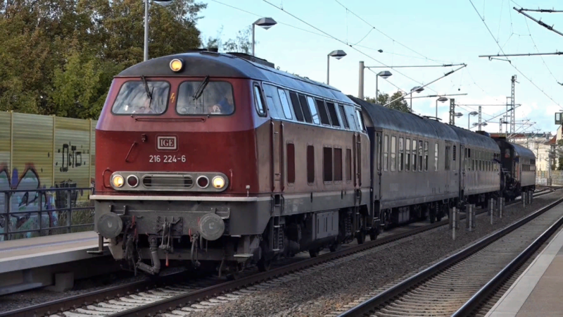 215'ların sonlarında ortaya çıkan Alman dizel lokomotif BR 60