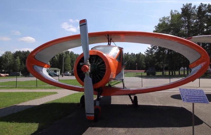 Máy bay vòng của Narushevich: chiến thắng cánh kín