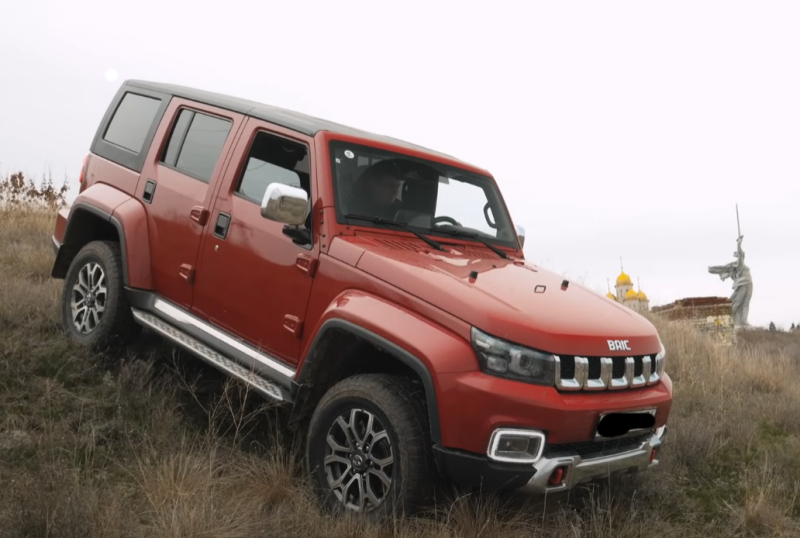 BAIC BJ40 - a full-fledged SUV or a Chinese parody of the Wrangler?