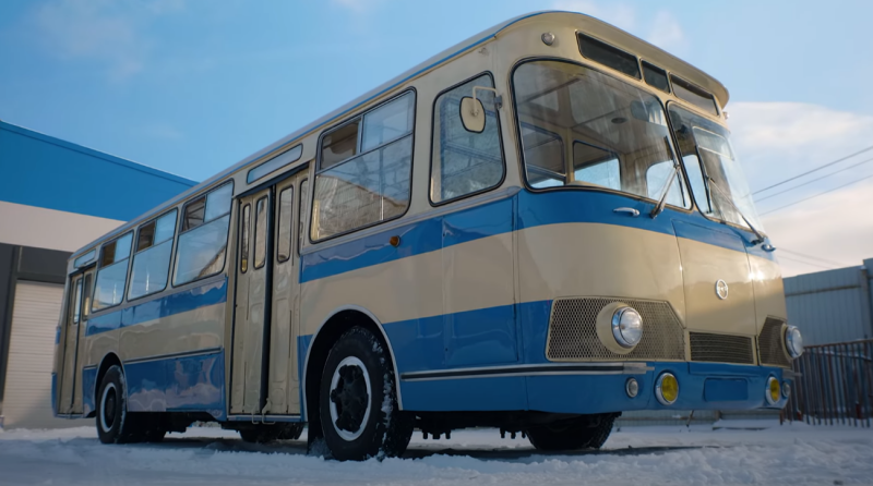 LiAZ-677 - the most desirable and slowest Soviet bus from the 80s