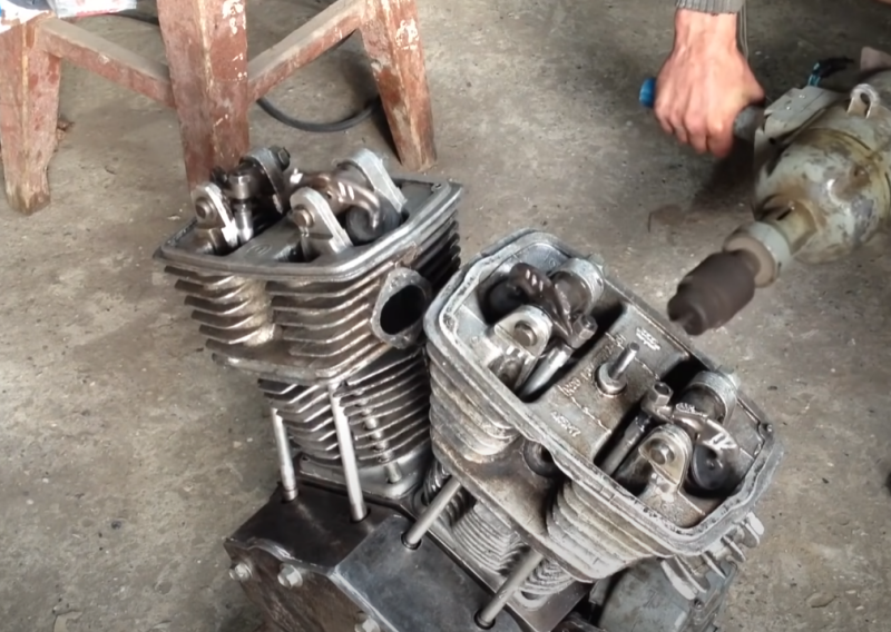 Homemade V-TWIN engine - “sawing, welding and hitting everything with a hammer”