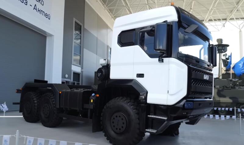 O caminhão Bryansk BAZ-S36F11 agora será montado em outro lugar