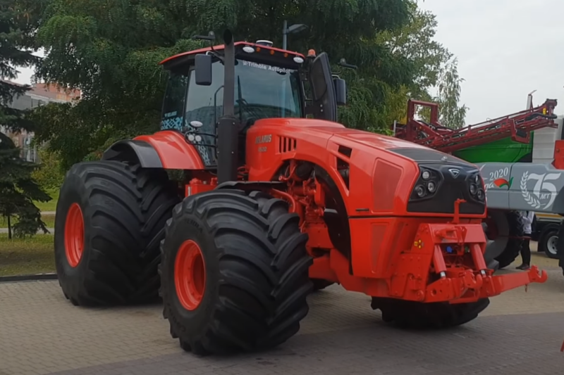 Belarus 4522 – the pinnacle of development of Soviet tractor manufacturing