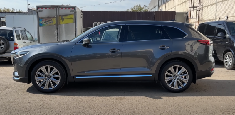 Mazda CX-90 – большой японский кроссовер для любителей премиума