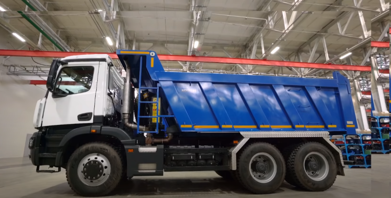 KamAZ는 대규모 생산을 위해 새로운 덤프 트럭을 준비하고 있습니다