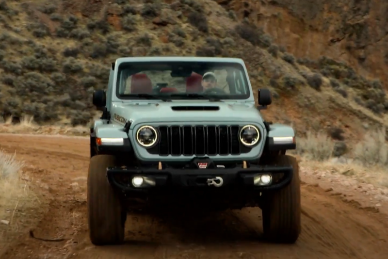Jeep Wrangler прощается с мотором V8 на 6,4 литра – представлена серия Final Edition