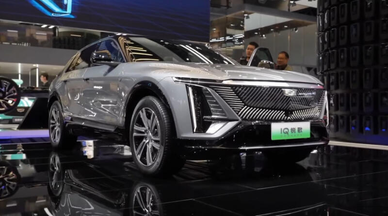 Cadillac sẽ ra mắt EV-crossover Optiq với màn hình 33 inch