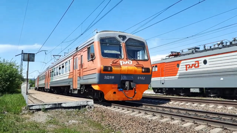 Demikhovo'dan güvenilir tren: ED9 ve sayısız modifikasyonu