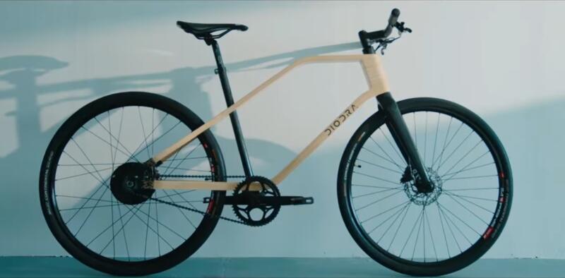 Romanian startup assembles an electric bike from bamboo