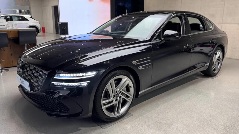 Genesis showed the electric concept G80 EV Magma in China
