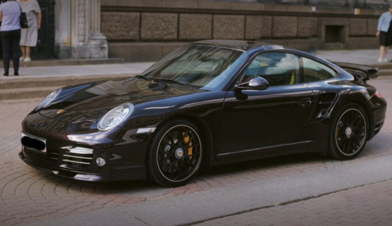 Porsche 911 997.2 Turbo S – when driving brings only joy