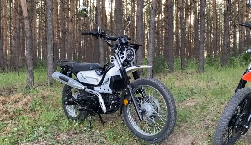 G-Moto Cross X is perhaps the best moped for Russia