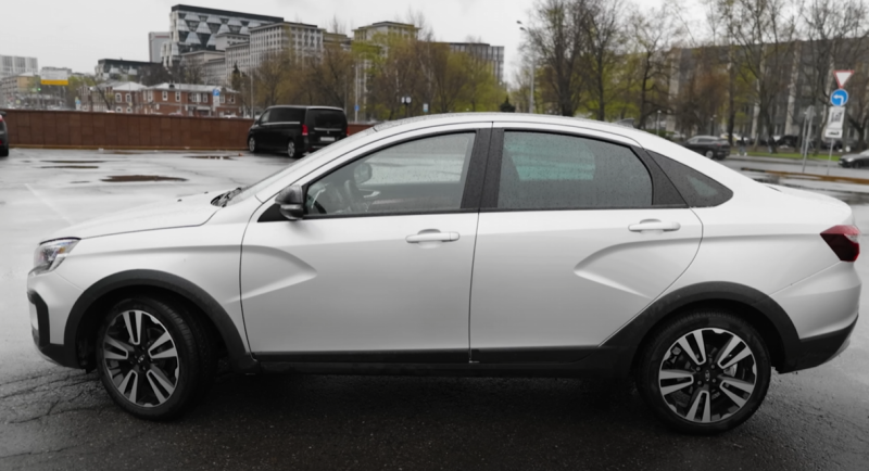 LADA Vesta Cross with automatic transmission - a dream or something to strive for?