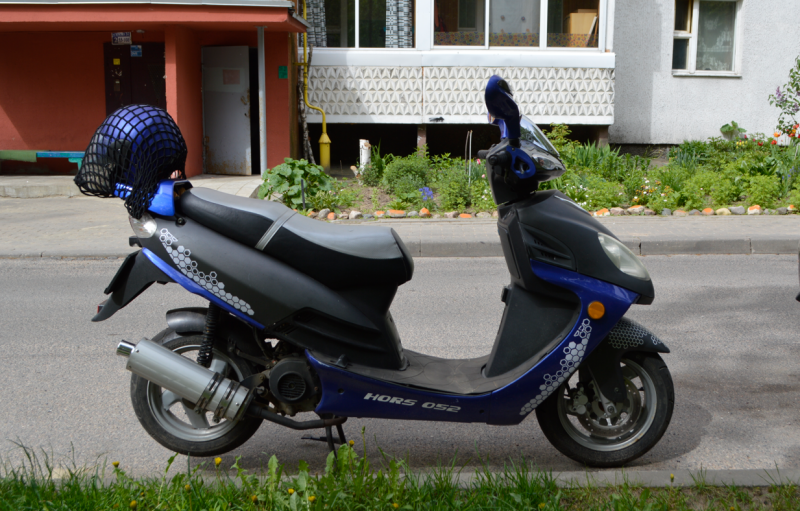 Hors 052 - Belarus'tan modern Minchik'ten daha aşağı olmayan bir scooter