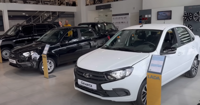 Lada Granta with automatic transmission immediately became in short supply – drivers’ opinions
