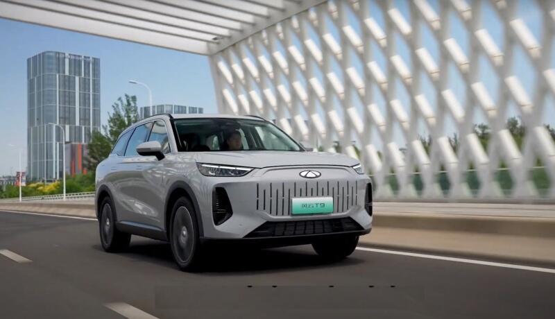 Chery Fengyun T10: старт продаж начнется через две недели