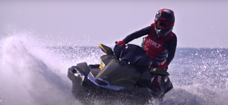 Гидроцикл Kawasaki Jet Ski Ultra 310LX: как суперкар, только по волнам