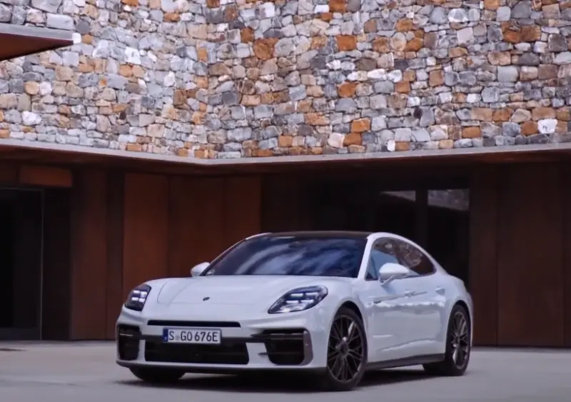 Porsche Panamera обзавелся новыми мощными модификациями