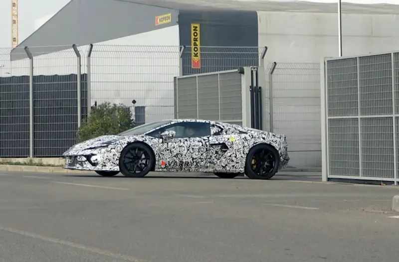 Преемник Lamborghini Huracan дебютирует 16 августа