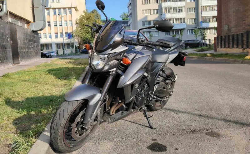 Suzuki GSX-S750 – хайку городского самурая из клана «Джиксеров»