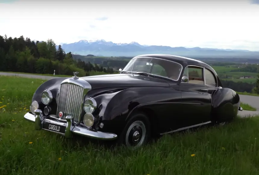 Bentley R-Type Continental 1952-1955: когда джентльмен уже не молод, но еще очень бодр