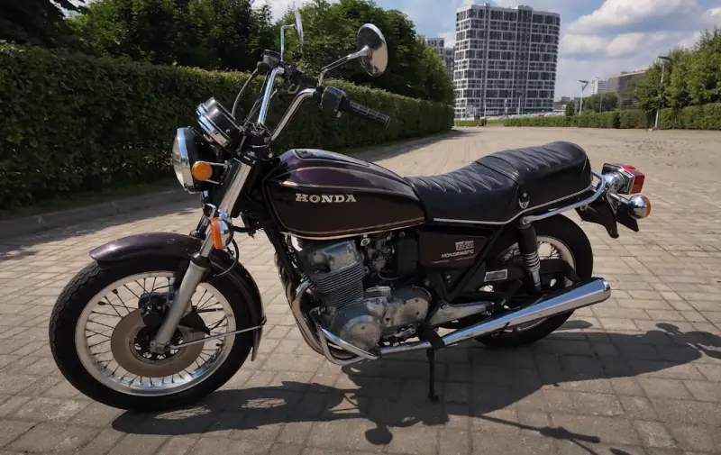 Honda CB 750А – странный мотоцикл из 70-х с почти автоматической коробкой передач