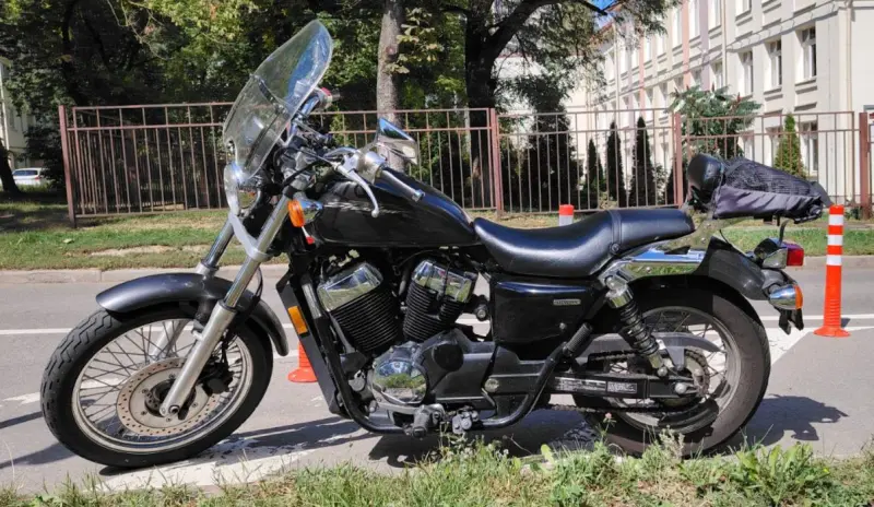 Honda Shadow VT750S – мощный и стильный круизер для начинающих