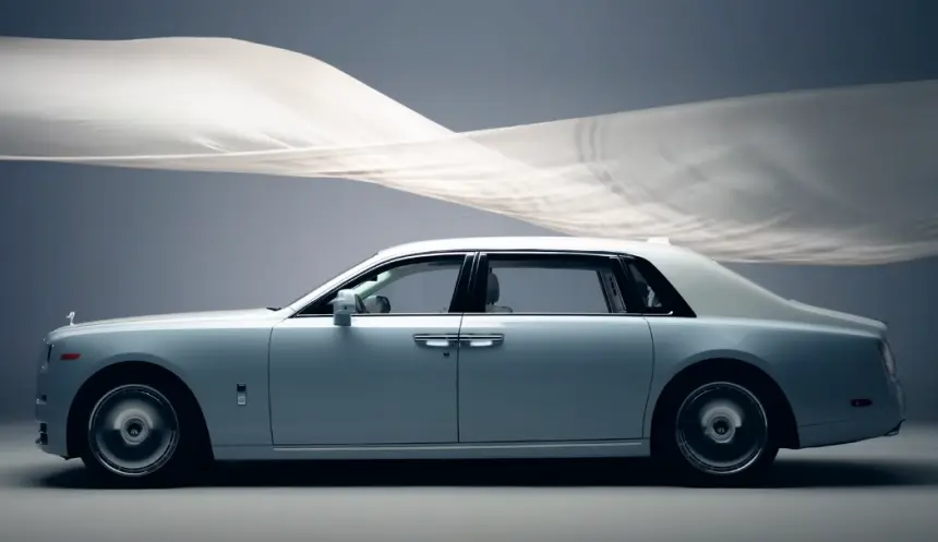 Представлен Rolls-Royce Phantom в специальной версии Scintilla