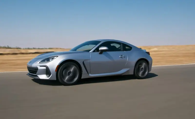 Subaru BRZ 2024: когда динамика перекрывает все минусы