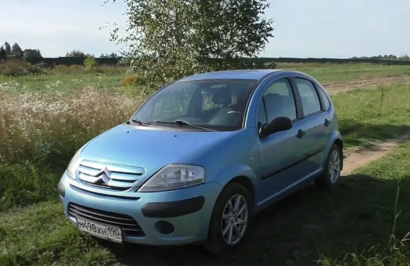 Citroen C3 I – автомобиль с оригинальным дизайном по бюджетной цене