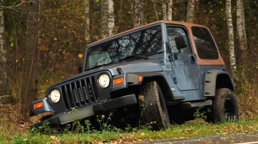 Старый Jeep Wrangler по цене новой Нивы: последний прямой потомок Willys MB