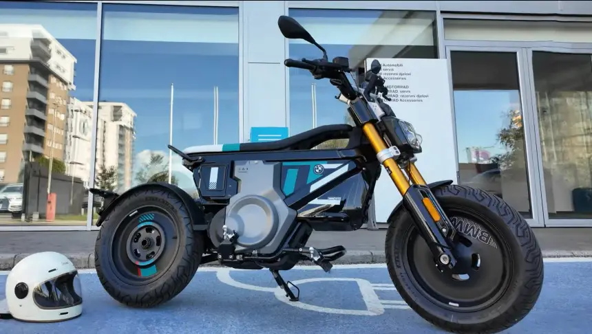 BMW C02: игрушка для хипстеров или нечто большее?