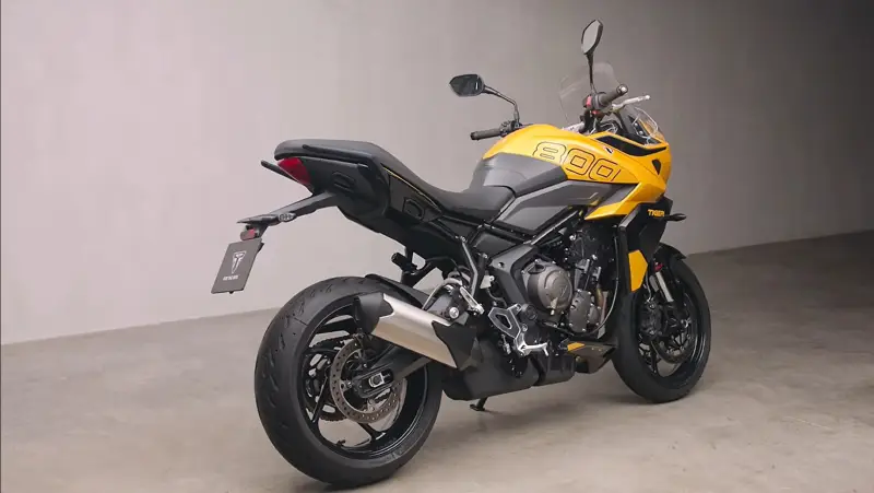 Новый спорт-турер Tiger 800 Sport