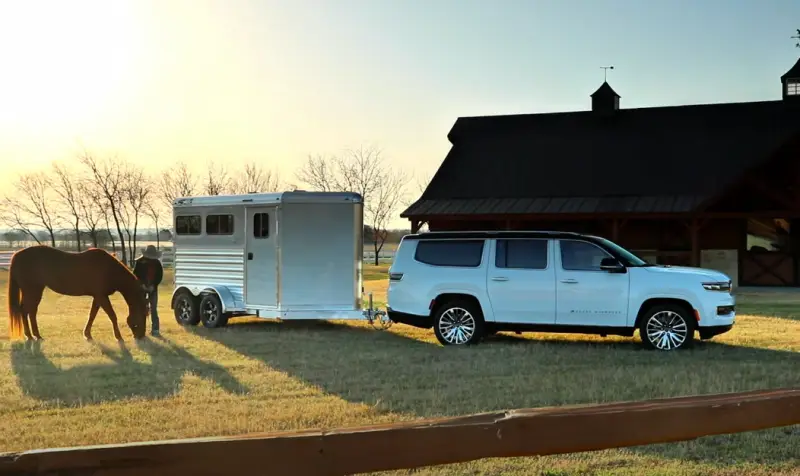 Представлены обновленные внедорожники Jeep линейки Wagoneer – они стали дешевле