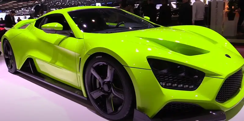 Датчанин создает ураганные гиперкары Zenvo ST1, а сам ездит на «Ниве»