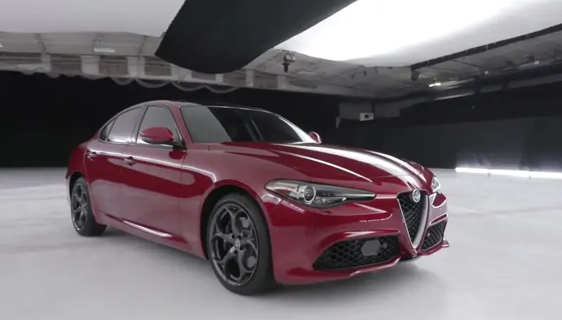 Лимитированная серия Edizione Carbonio от Alfa Romeo