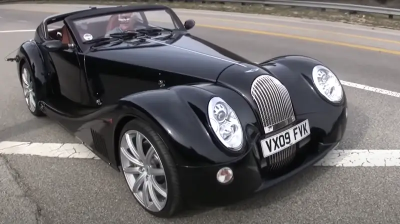 «Косоглазый» Morgan Aero 8, или «секрет английского газона»