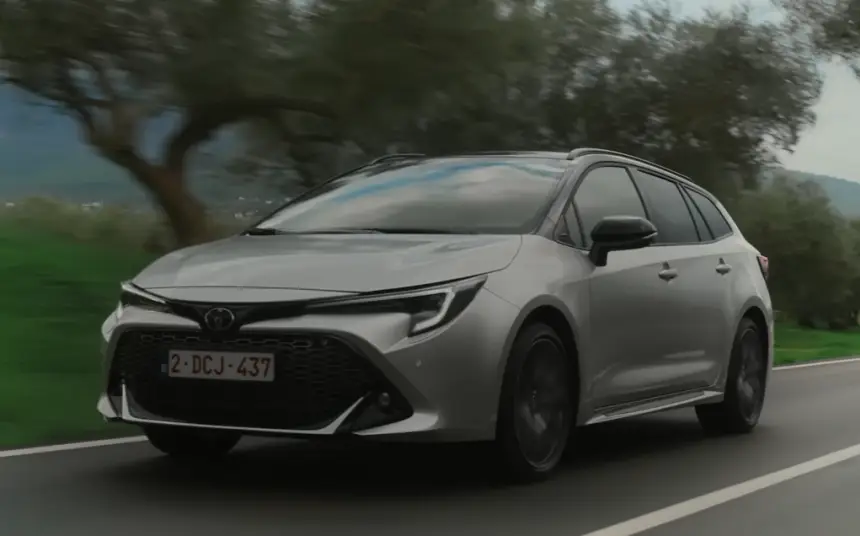 Toyota Corolla впервые станет подключаемым гибридом