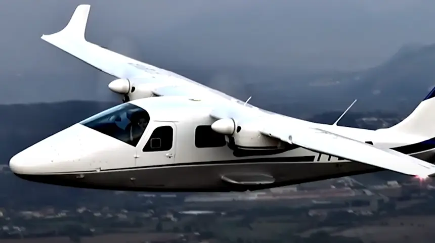 Tecnam P2006T: самый легкий в мире двухмоторник выпускают и сегодня