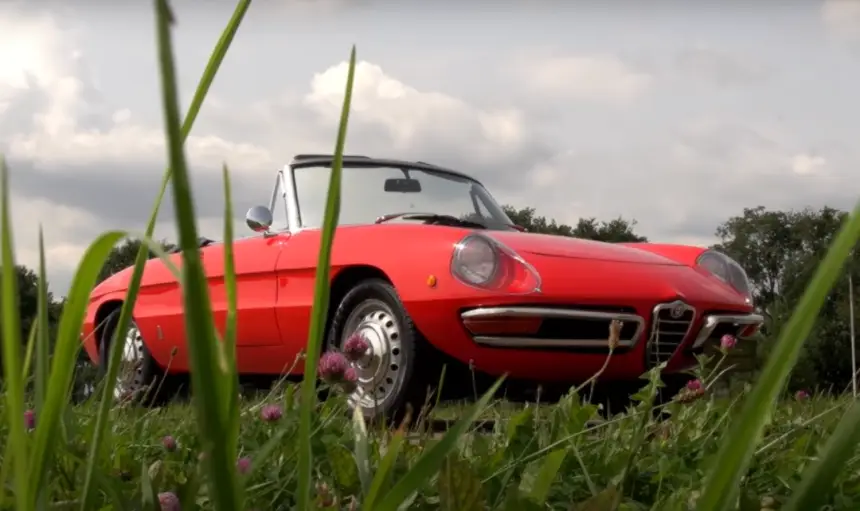 Alfa Romeo Spider 1600 Duetto 1967: перед кем Генри Форд снимал шляпу Alfa Romeo Spider 1600 Duetto 1967: перед кем Генри Форд снимал шляпу
