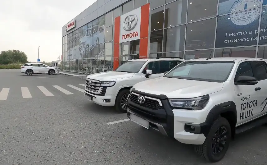 Выстроилась очередь – Toyota тоже хочет вернуться в Россию